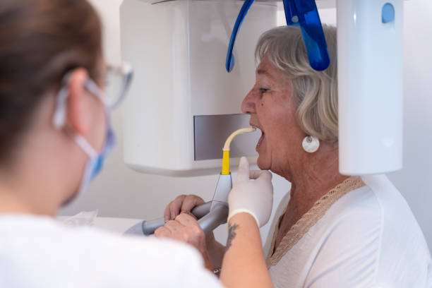 Best Urgent Tooth Repair  in South Hutchinson, KS